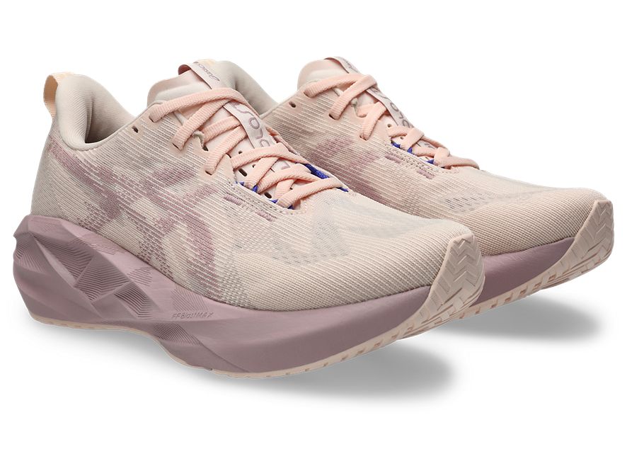 Asics Novablast 5 Shoes (Women's)