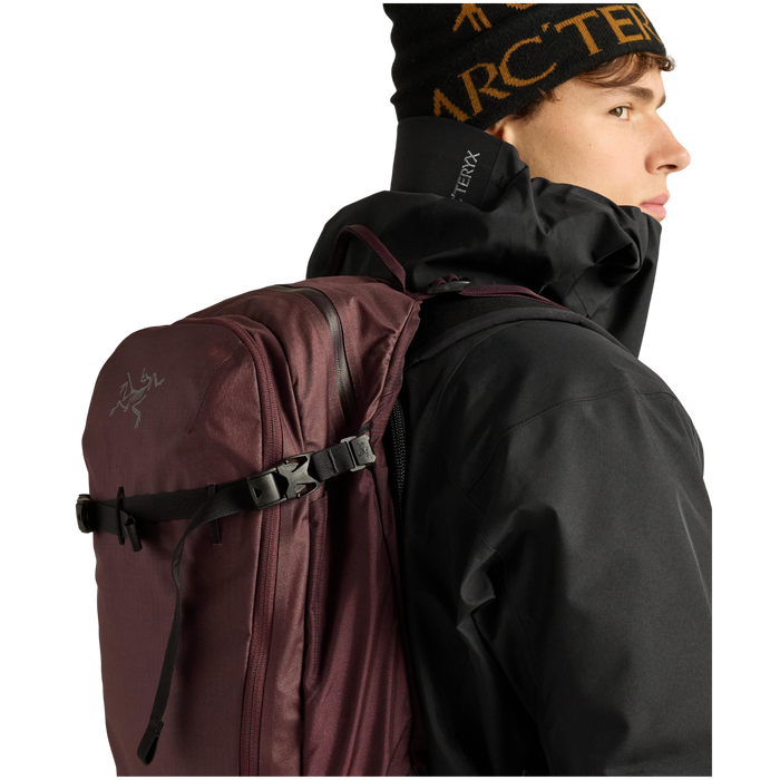 Arc'teryx Quintic 28L Backpack